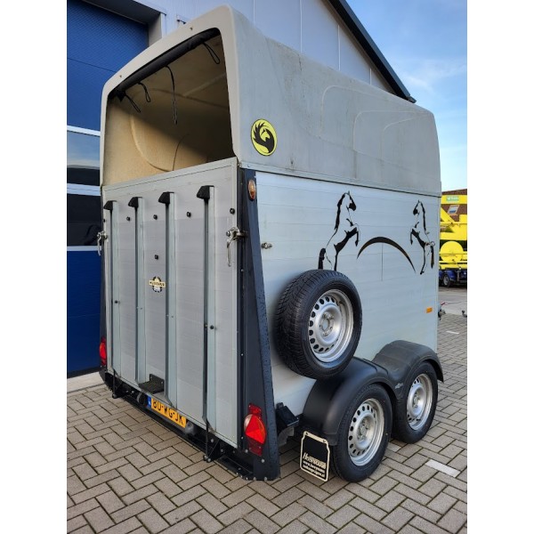 Humbaur Volledig Aluminium paardentrailer **