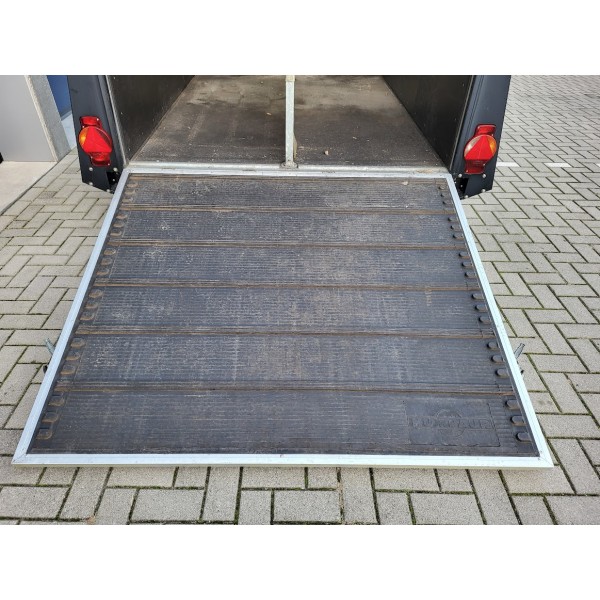 Humbaur Volledig Aluminium paardentrailer **