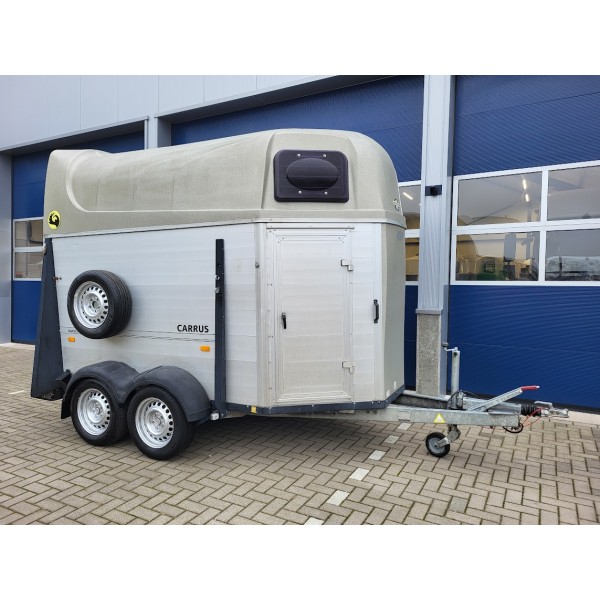 Humbaur Volledig Aluminium paardentrailer **